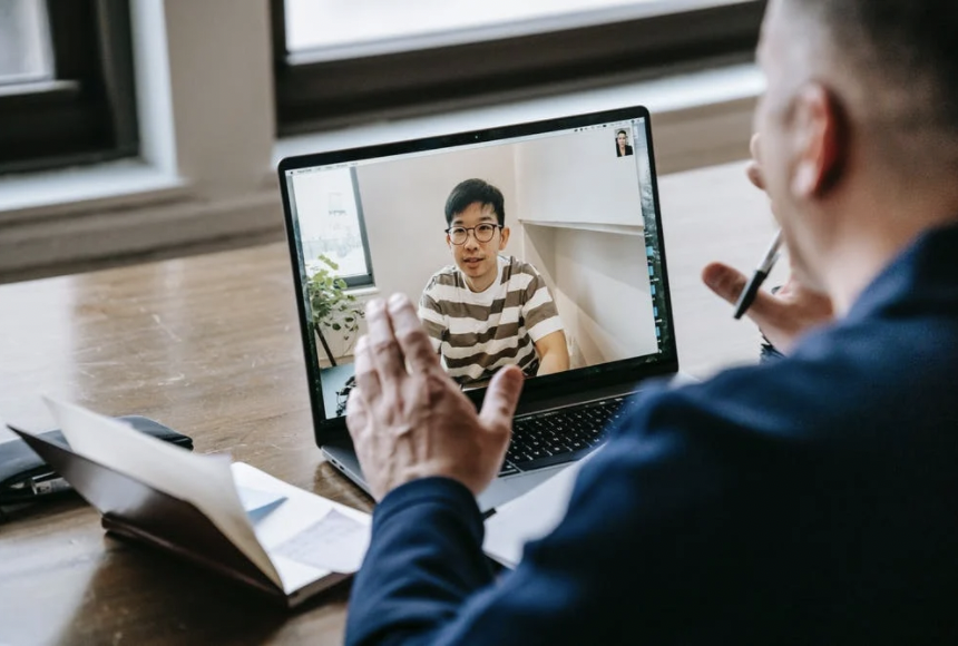 HelloWorld跨境电商助手广告太多？会员去广告设置教程详解